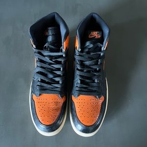 Jordan 1 shattered backboard